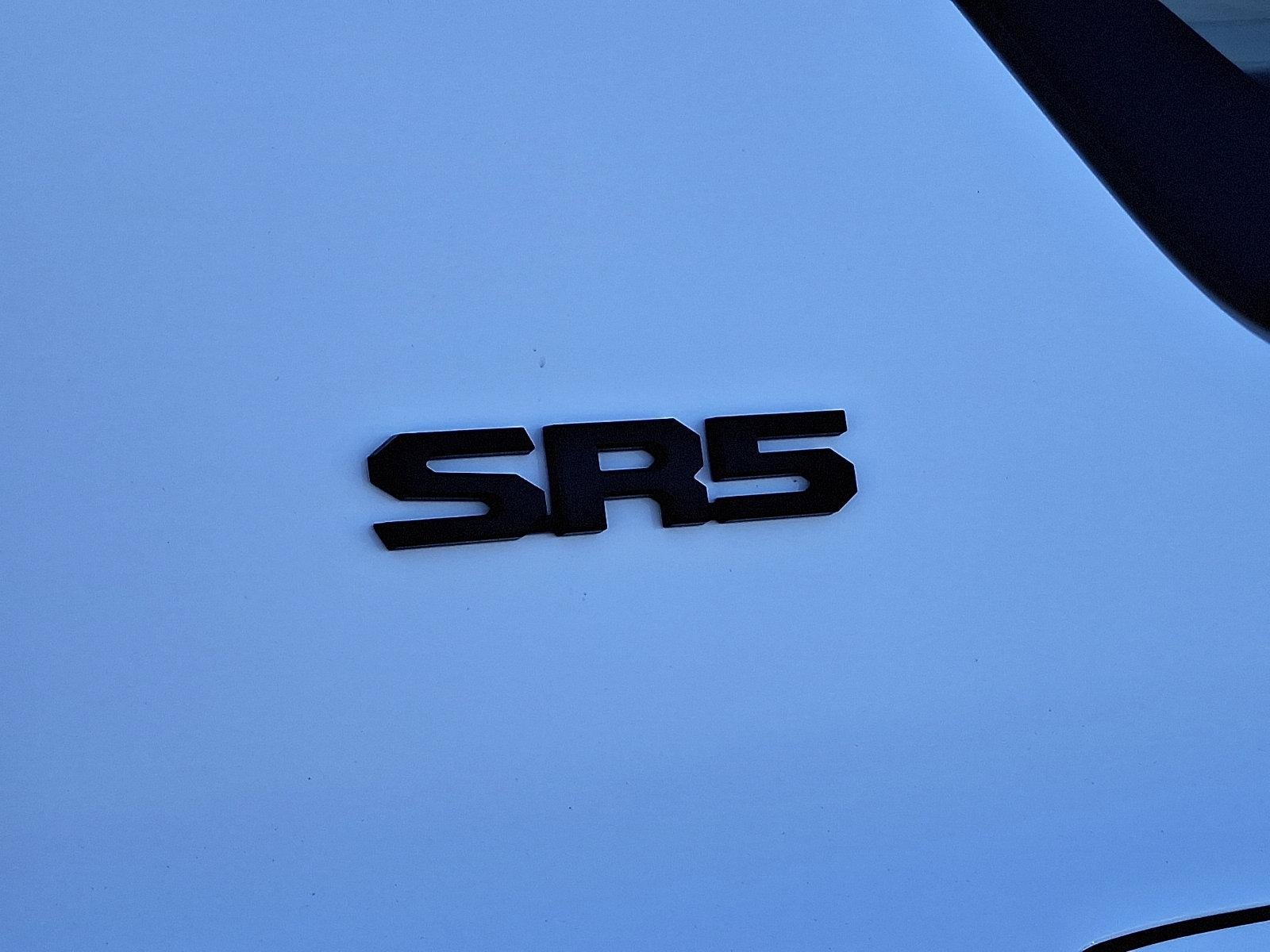 2025 Toyota 4Runner SR5 4WD (GS)