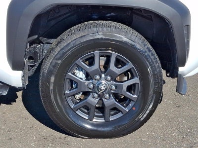 2025 Toyota 4Runner SR5 4WD (GS)