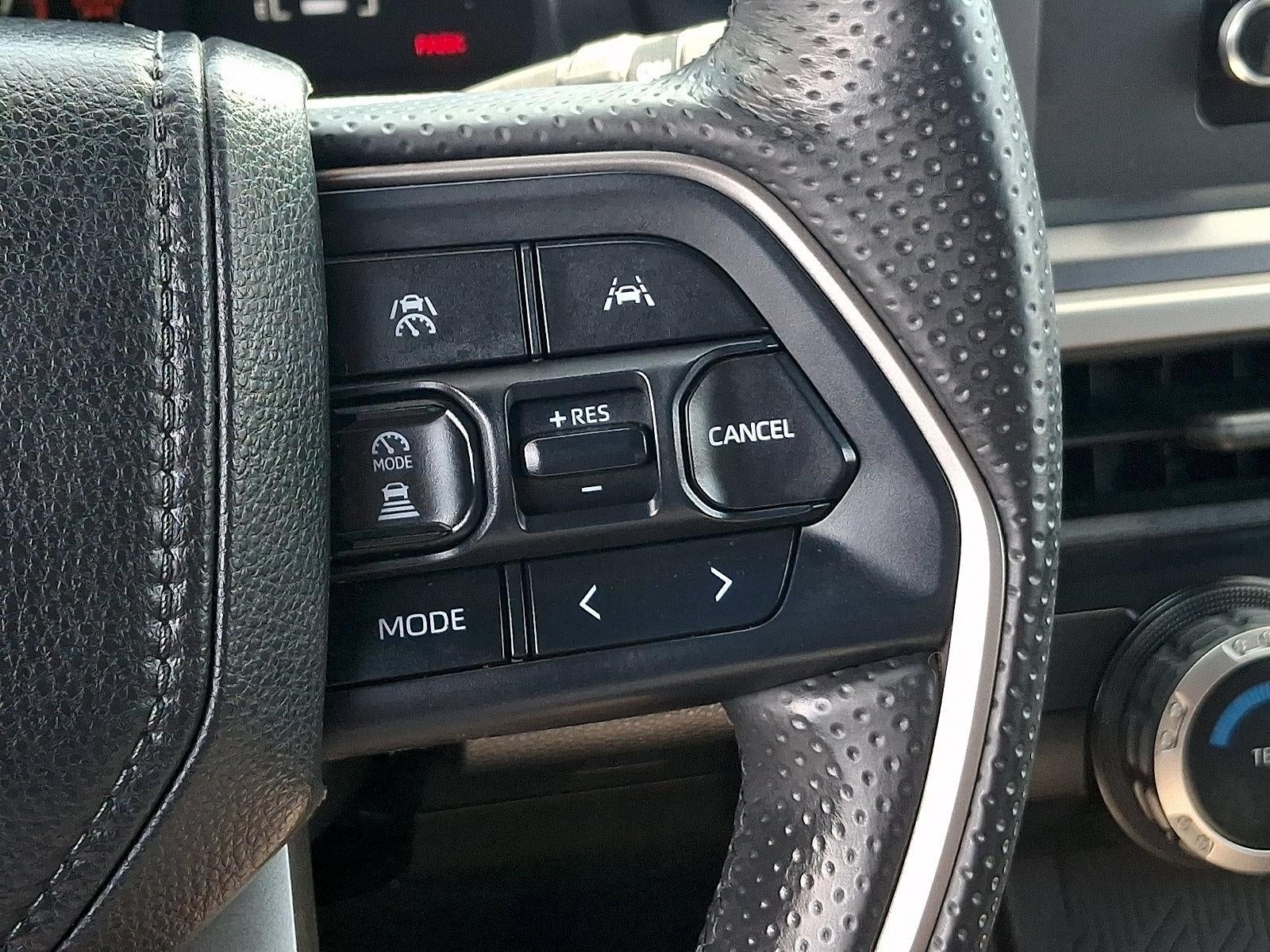 2025 Toyota 4Runner SR5 4WD (GS)
