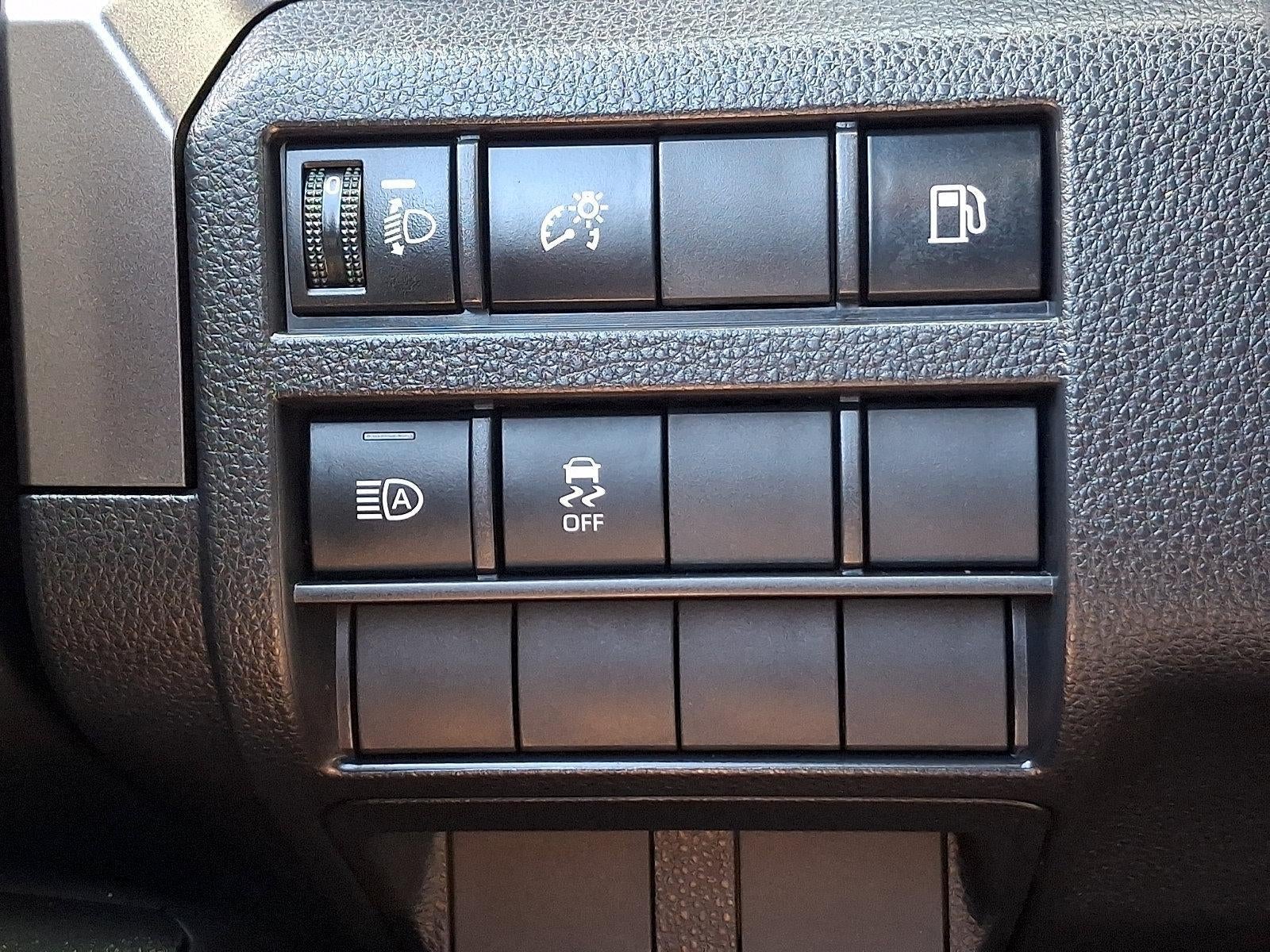 2025 Toyota 4Runner SR5 4WD (GS)