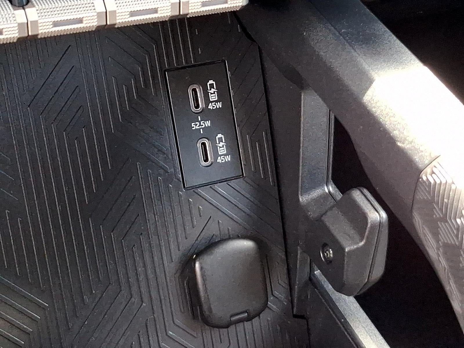 2025 Toyota 4Runner SR5 4WD (GS)
