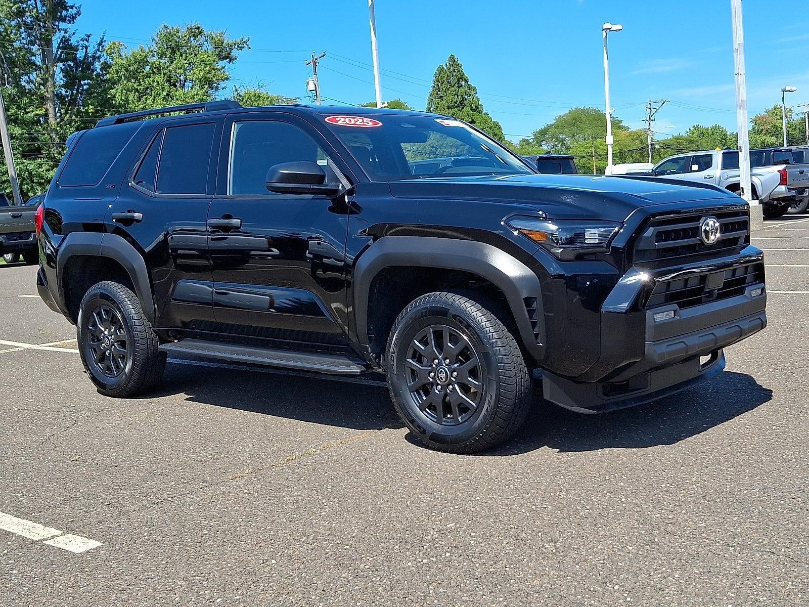 2025 Toyota 4Runner SR5 4WD (GS)
