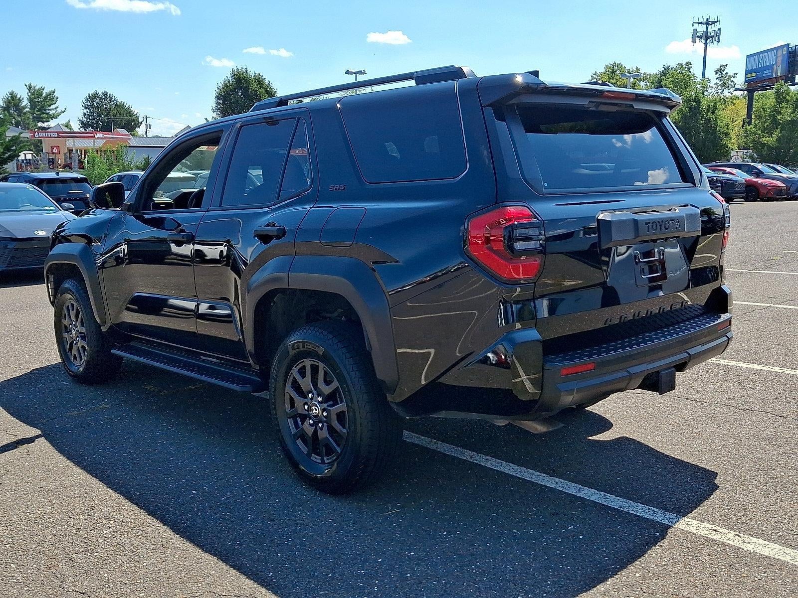 2025 Toyota 4Runner SR5 4WD (GS)