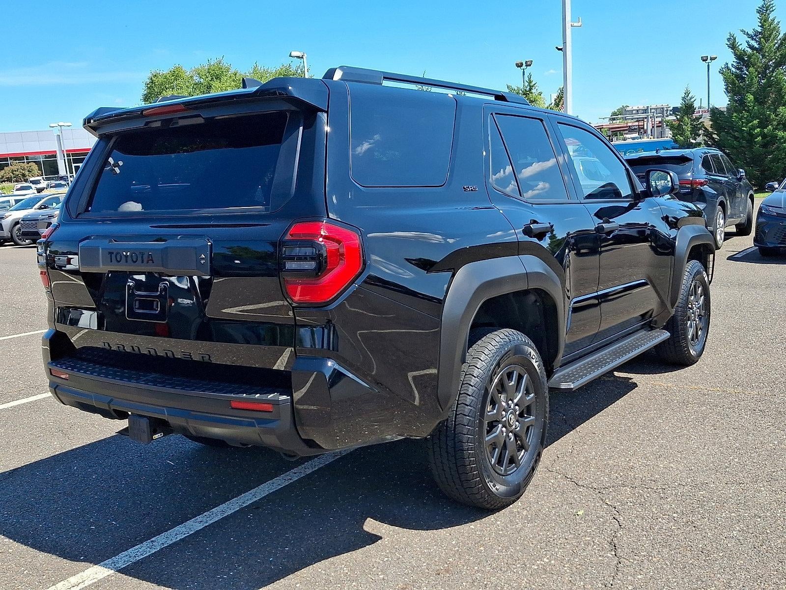 2025 Toyota 4Runner SR5 4WD (GS)