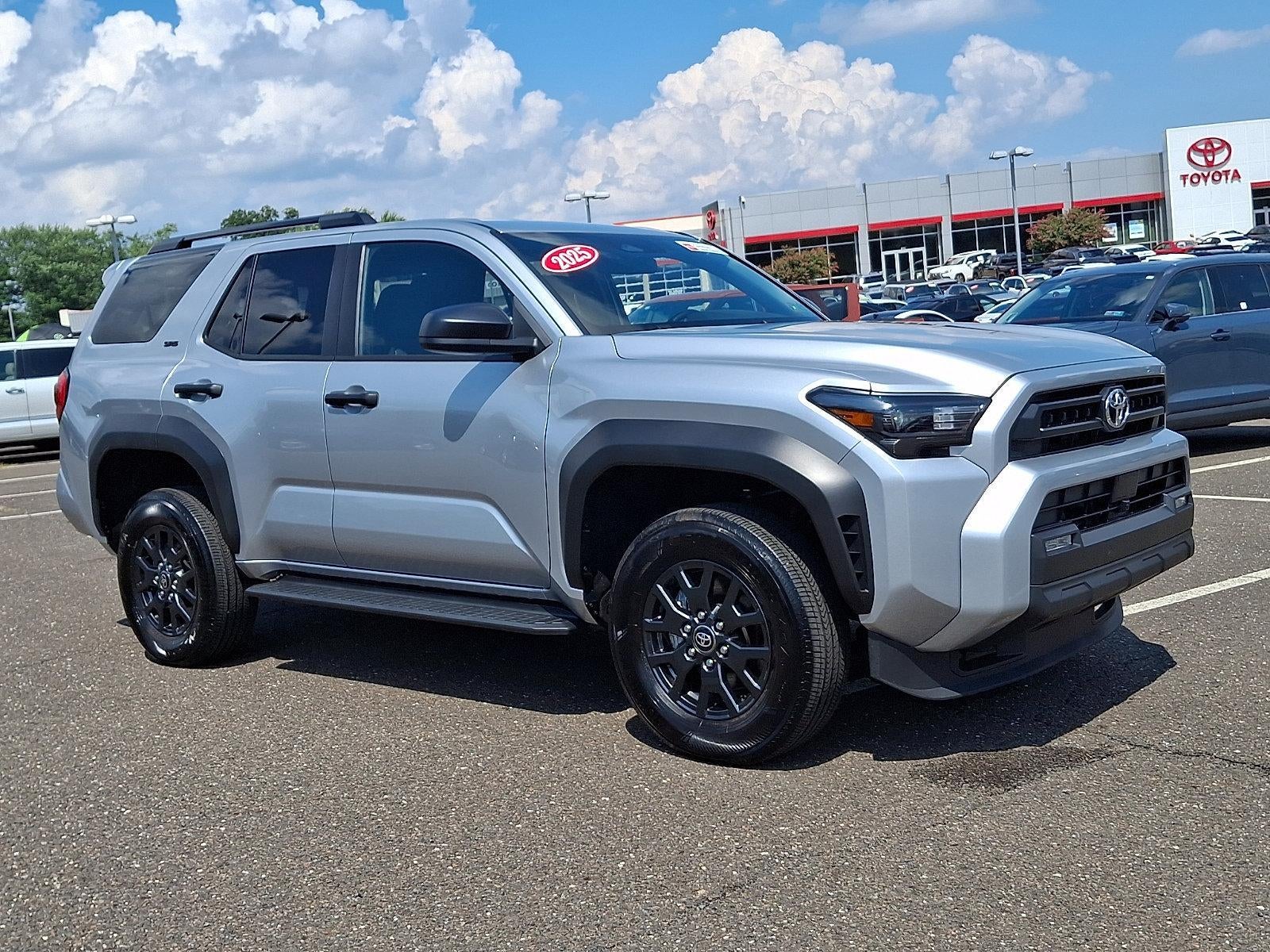 2025 Toyota 4Runner SR5 4WD (GS)