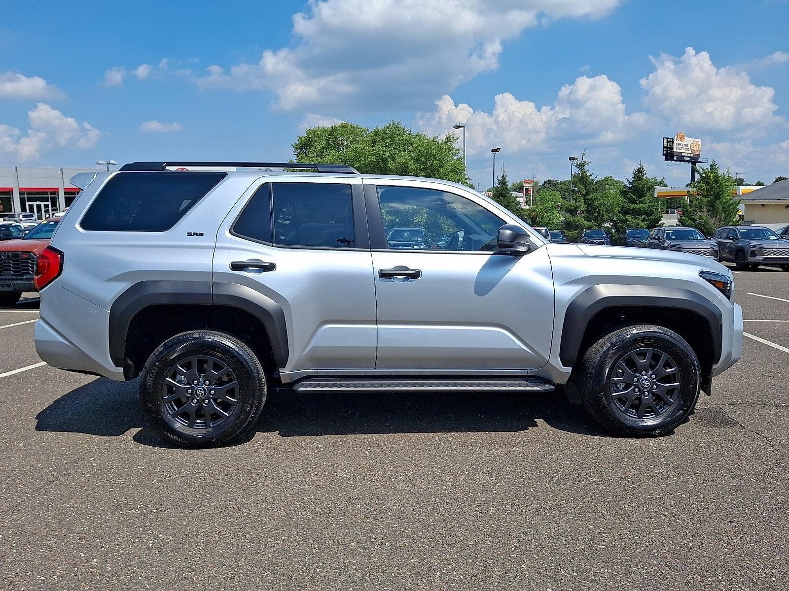 2025 Toyota 4Runner SR5 4WD (GS)