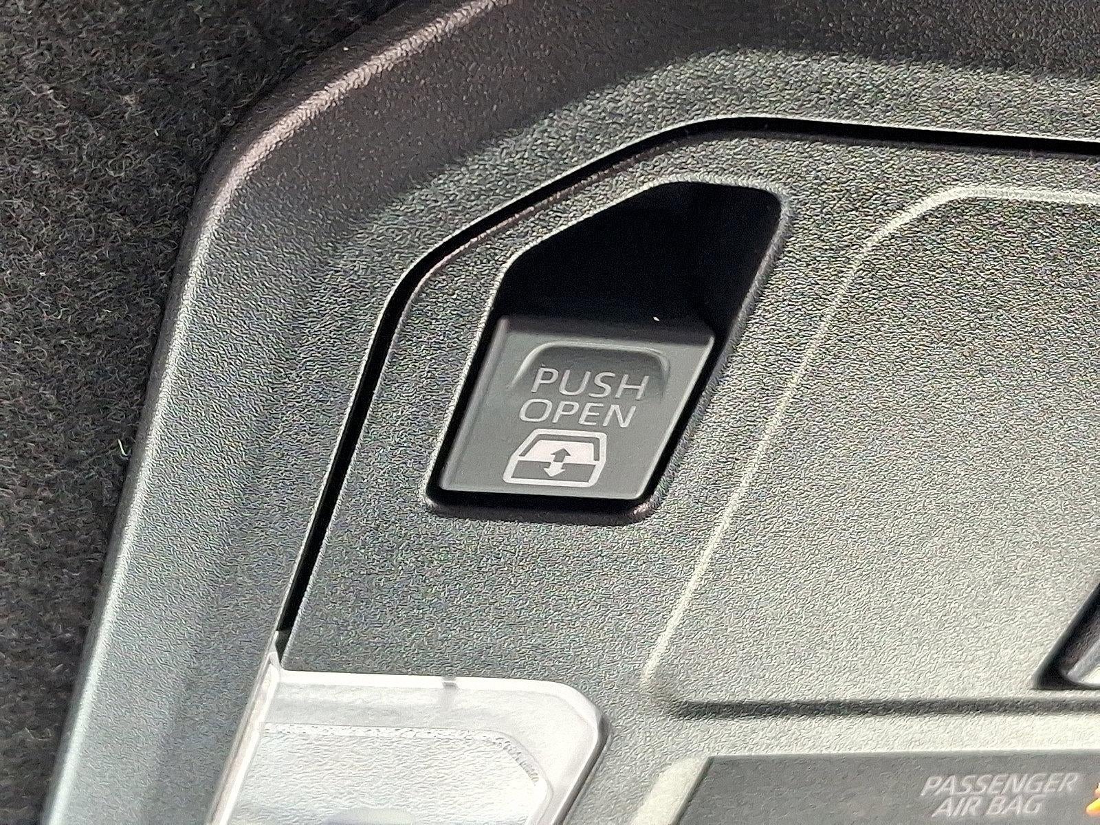 2025 Toyota 4Runner SR5 4WD (GS)