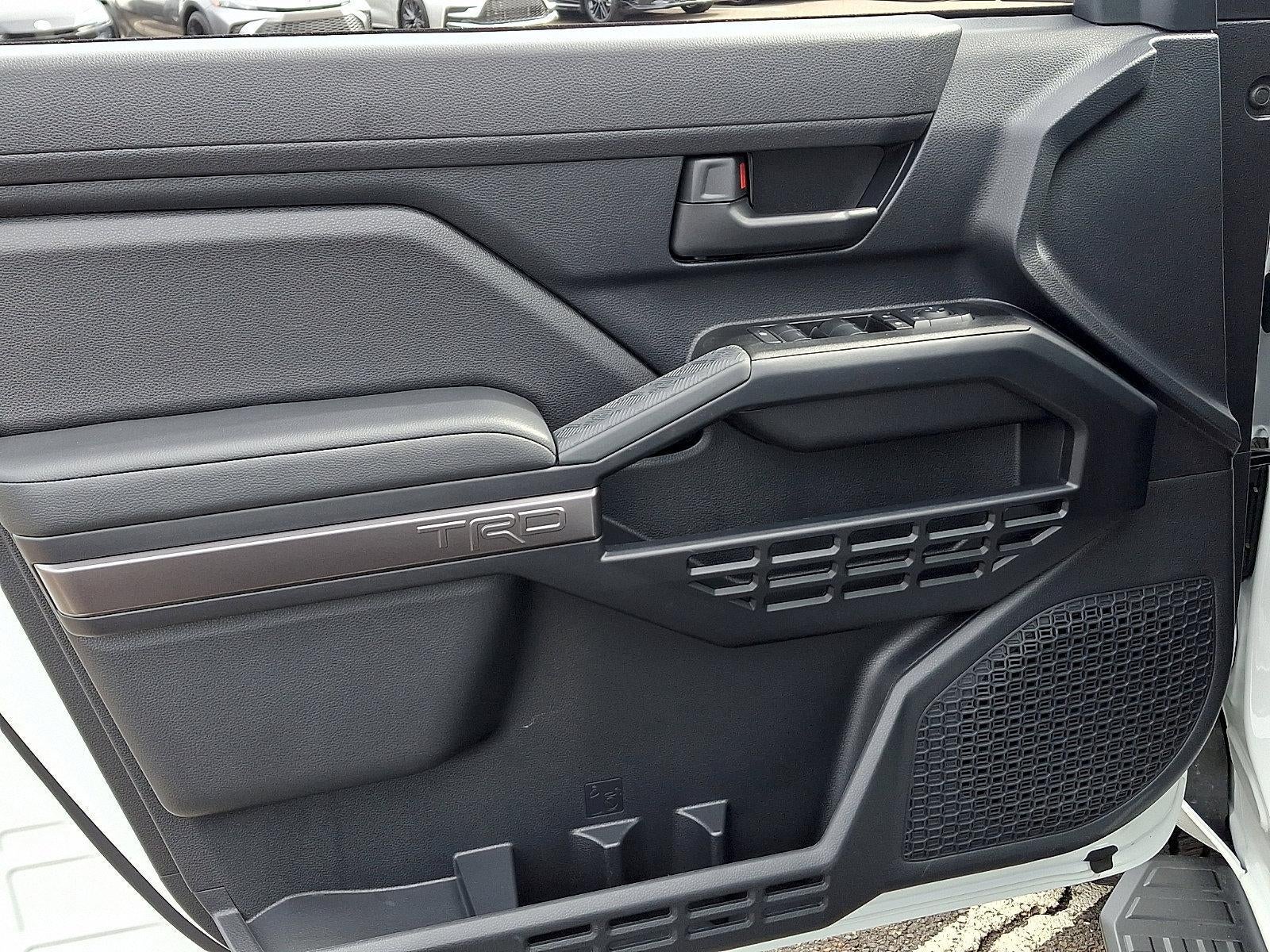 2025 Toyota 4Runner TRD Off Road 4WD (Natl)