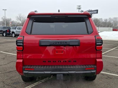 2025 Toyota 4Runner SR5 4WD (GS)