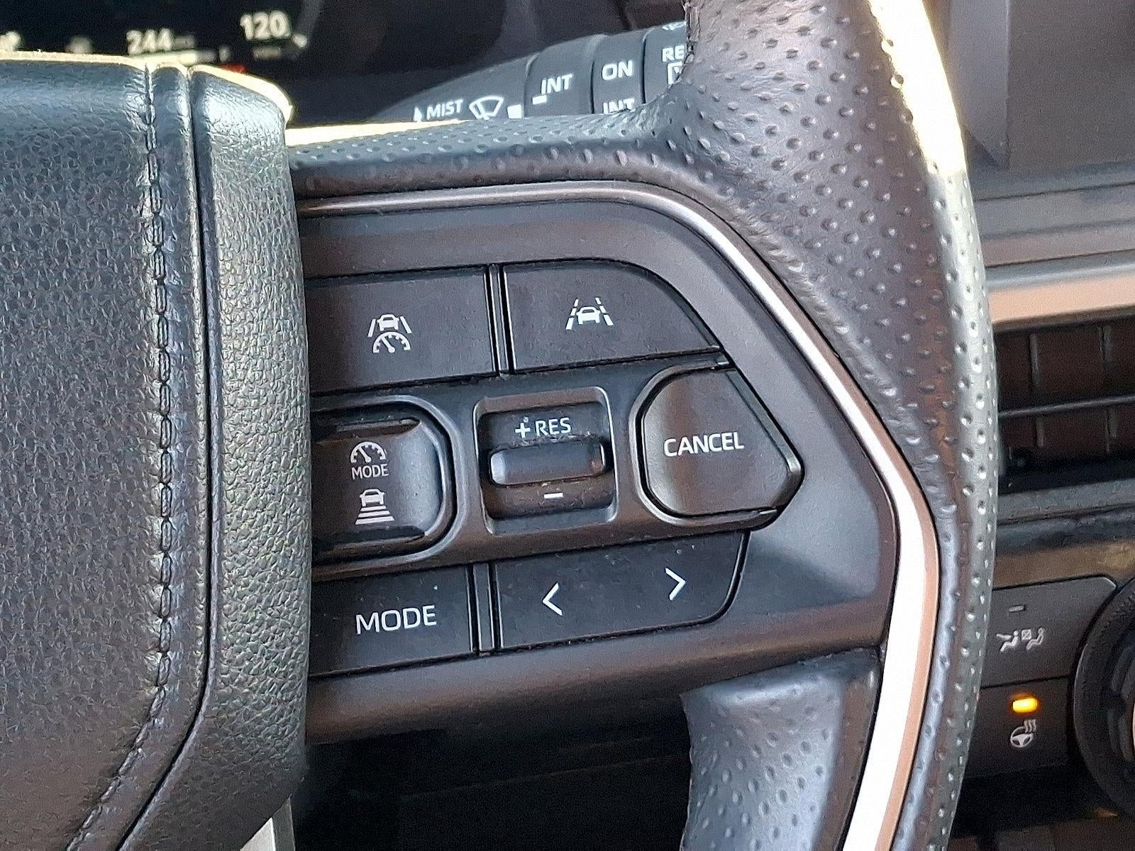 2025 Toyota 4Runner TRD Off Road 4WD (Natl)