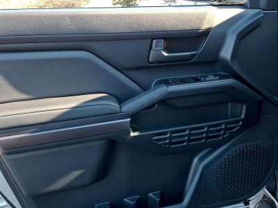 2025 Toyota 4Runner SR5 4WD (GS)