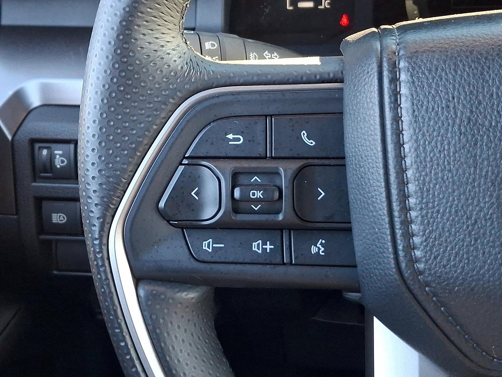 2025 Toyota 4Runner SR5 4WD (GS)