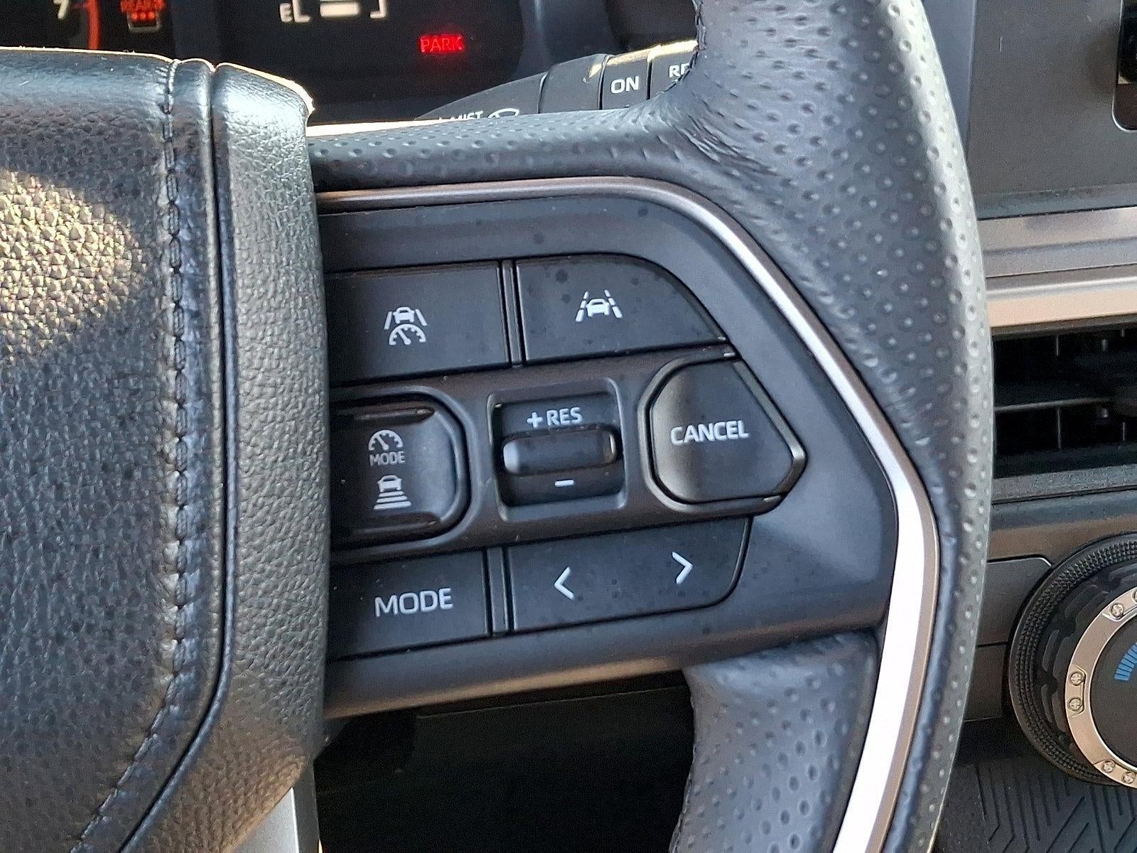 2025 Toyota 4Runner SR5 4WD (GS)