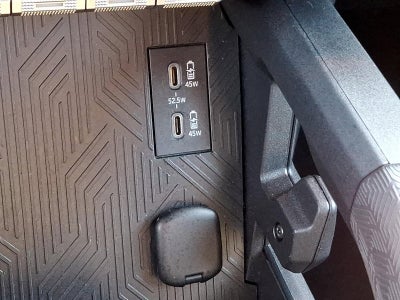 2025 Toyota 4Runner SR5 4WD (GS)