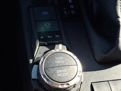 2025 Toyota 4Runner SR5 4WD (GS)