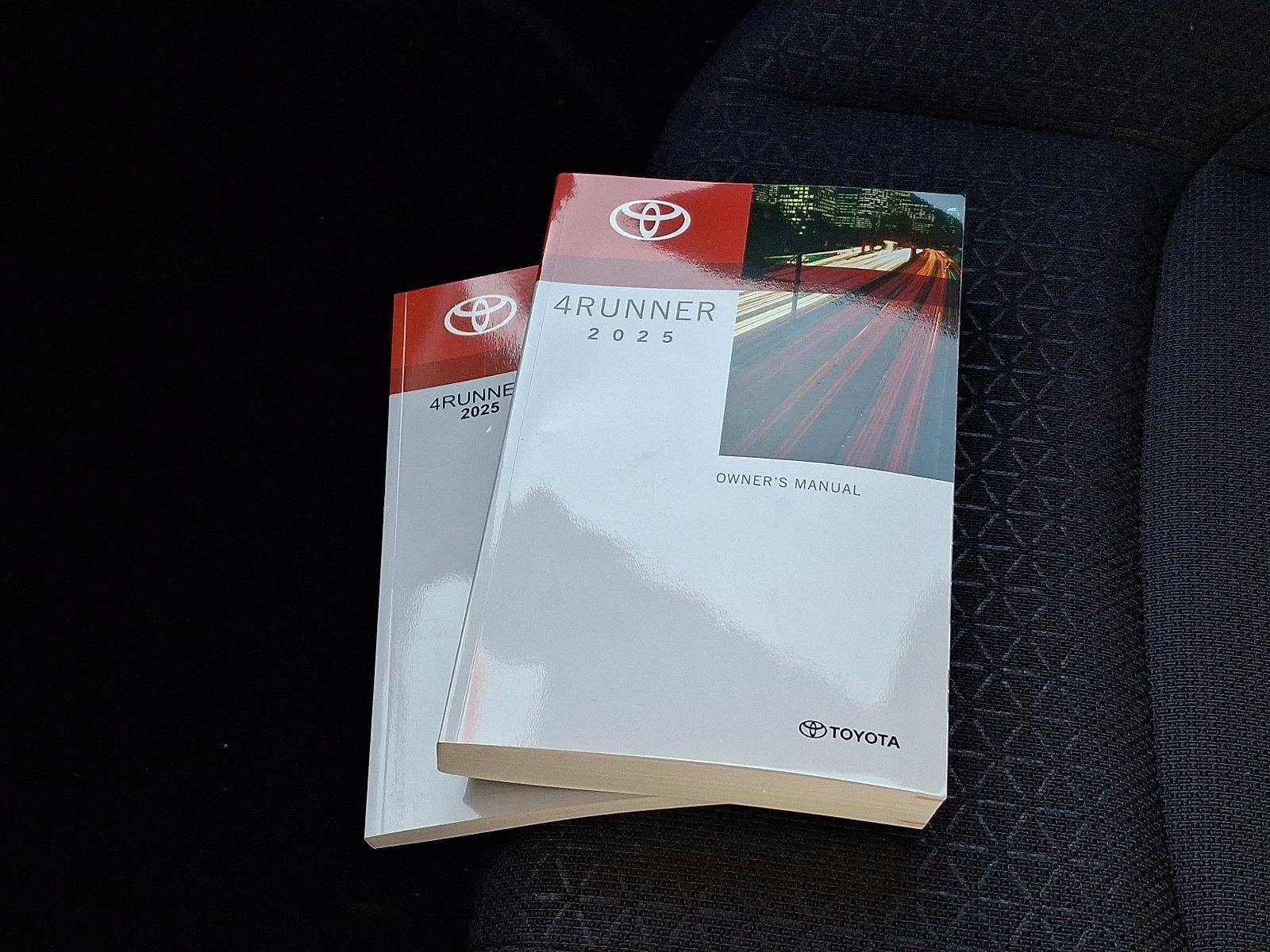 2025 Toyota 4Runner SR5 4WD (GS)