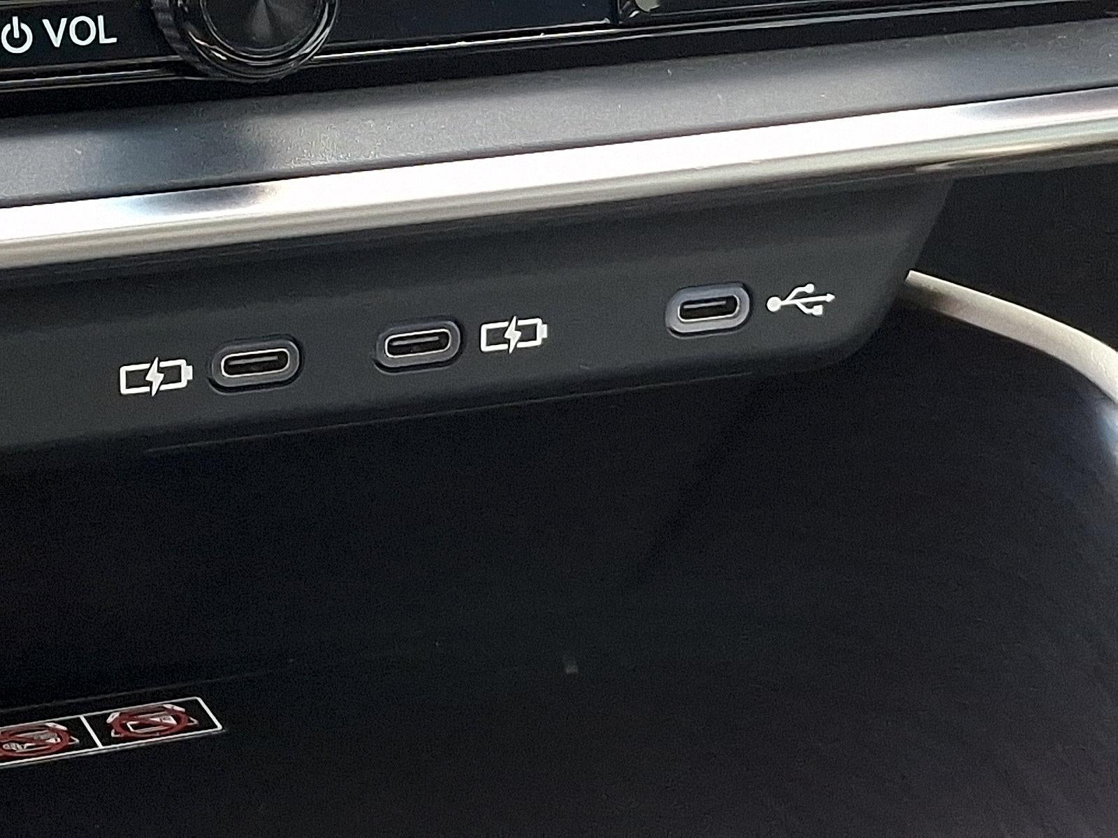 2023 Lexus RZ Luxury AWD