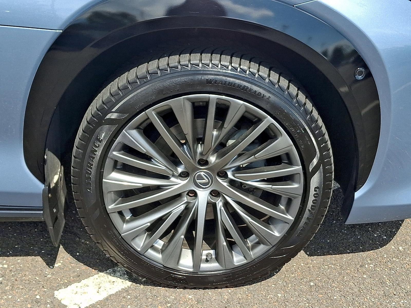 2023 Lexus RZ Luxury AWD