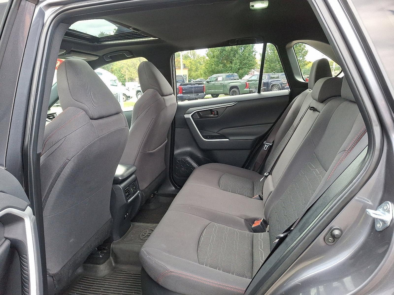 2021 Toyota RAV4 Prime SE (Natl)