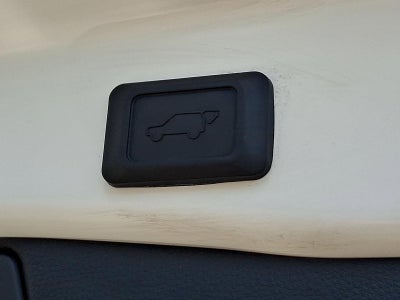 2023 Toyota RAV4 Prime SE (Natl)