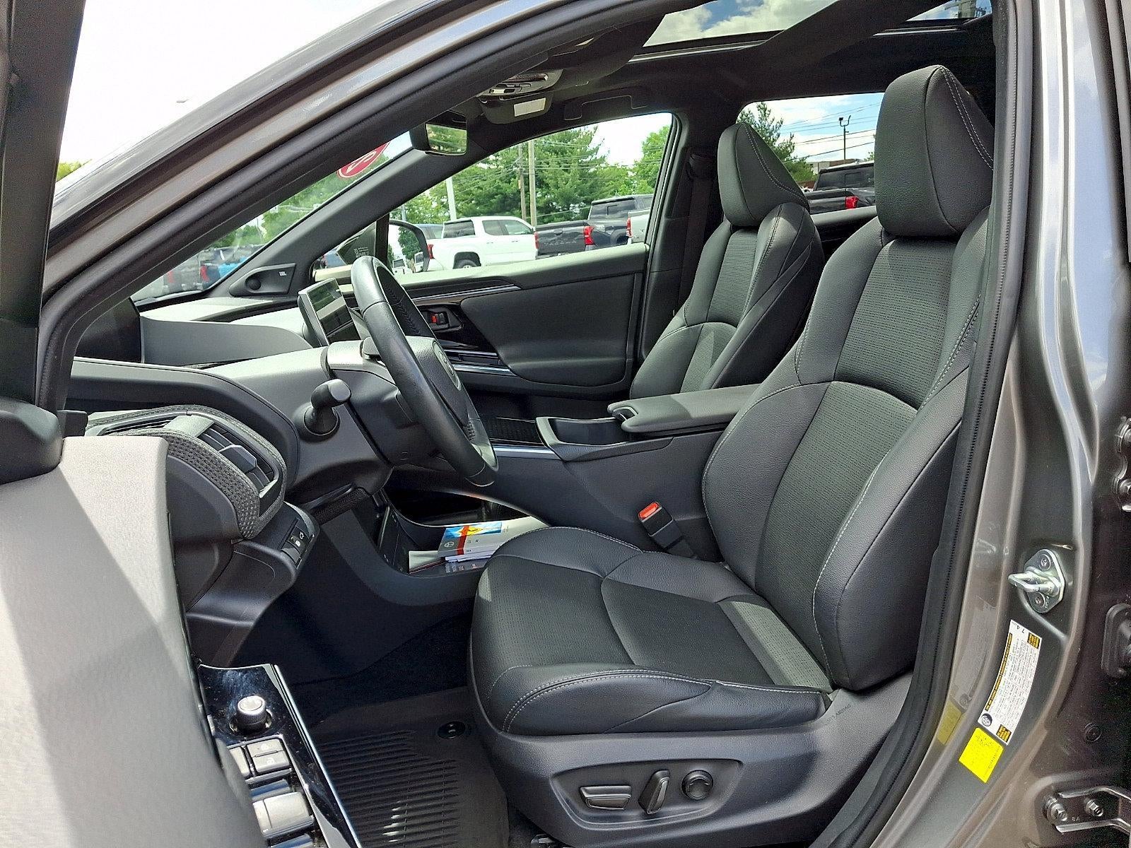 2023 Toyota bZ4X Limited AWD (Natl)