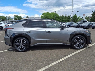 2023 Toyota bZ4X Limited AWD (Natl)