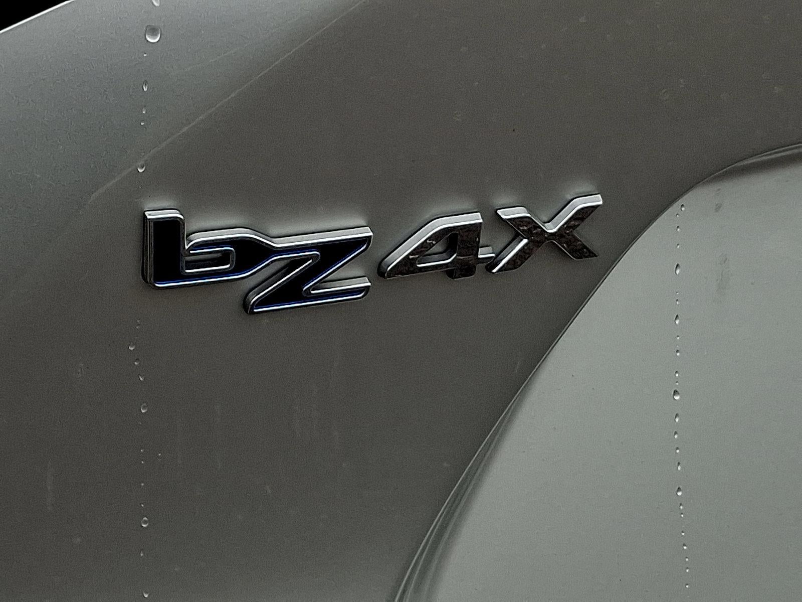 2023 Toyota bZ4X Limited AWD (Natl)