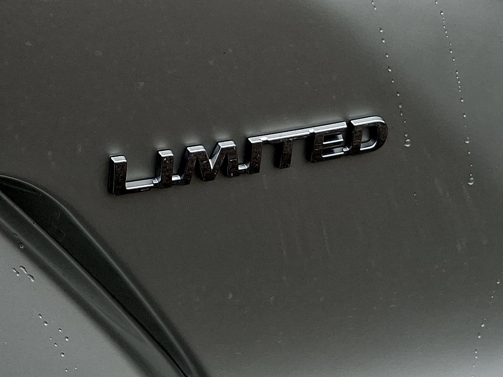2023 Toyota bZ4X Limited AWD (Natl)