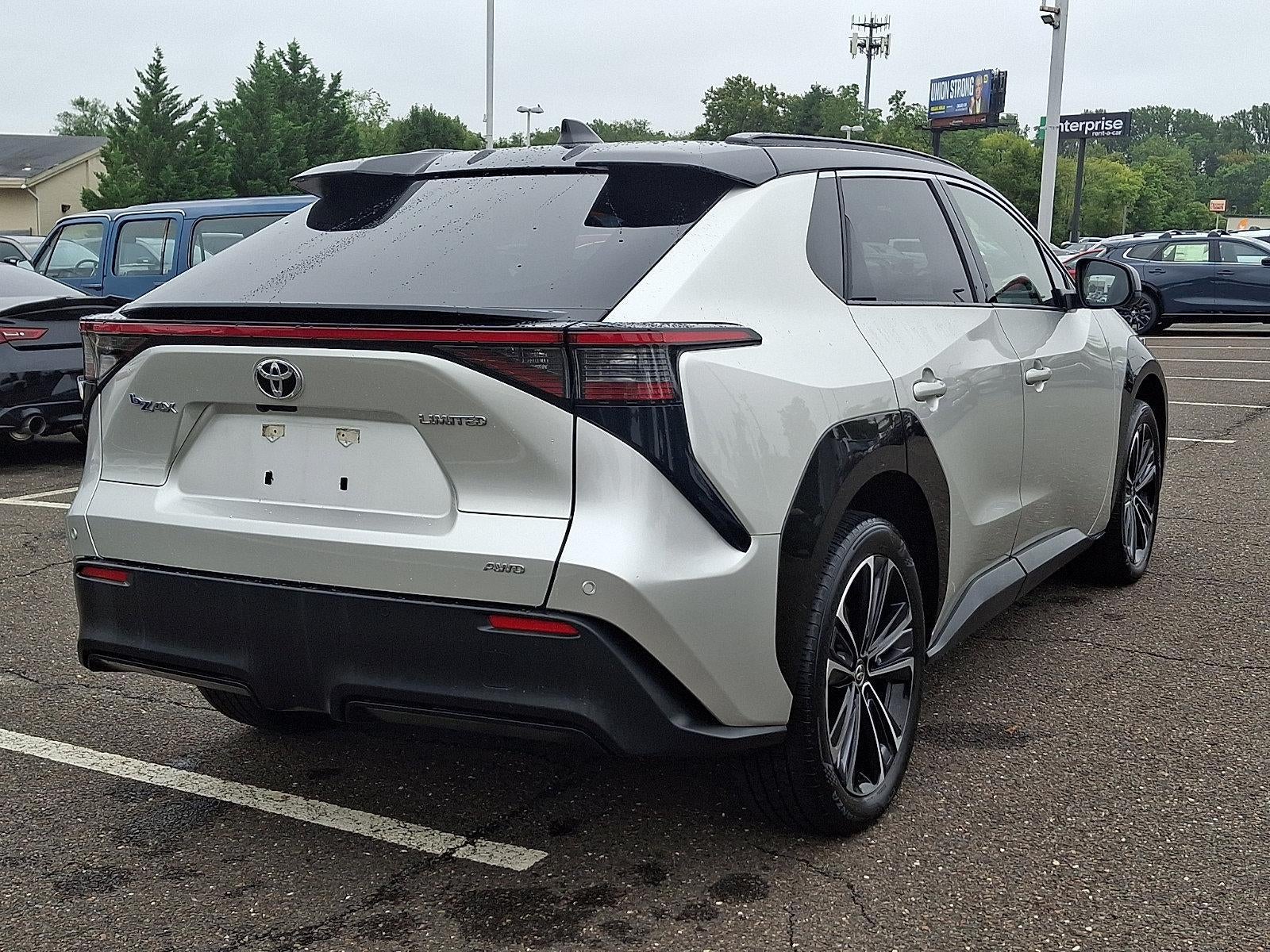 2023 Toyota bZ4X Limited AWD (Natl)