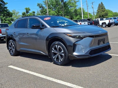 2023 Toyota bZ4X XLE AWD (Natl)