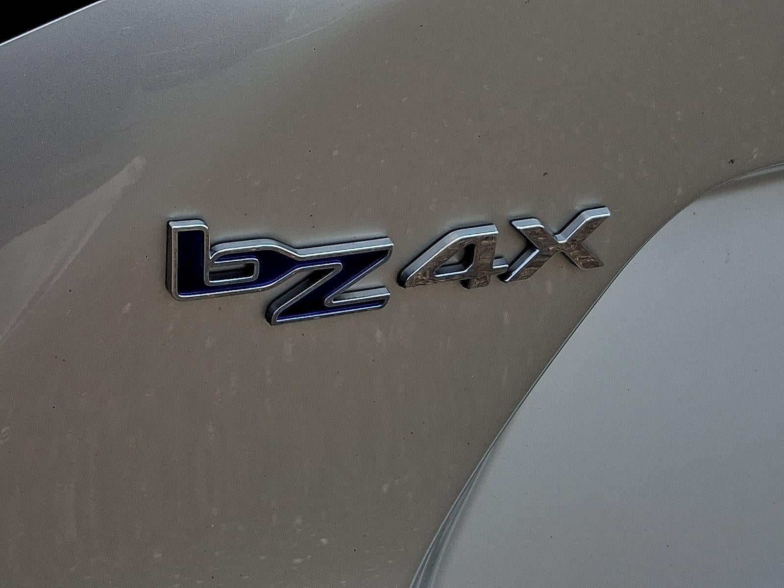 2023 Toyota bZ4X XLE AWD (Natl)