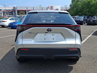 2023 Toyota bZ4X XLE AWD (Natl)