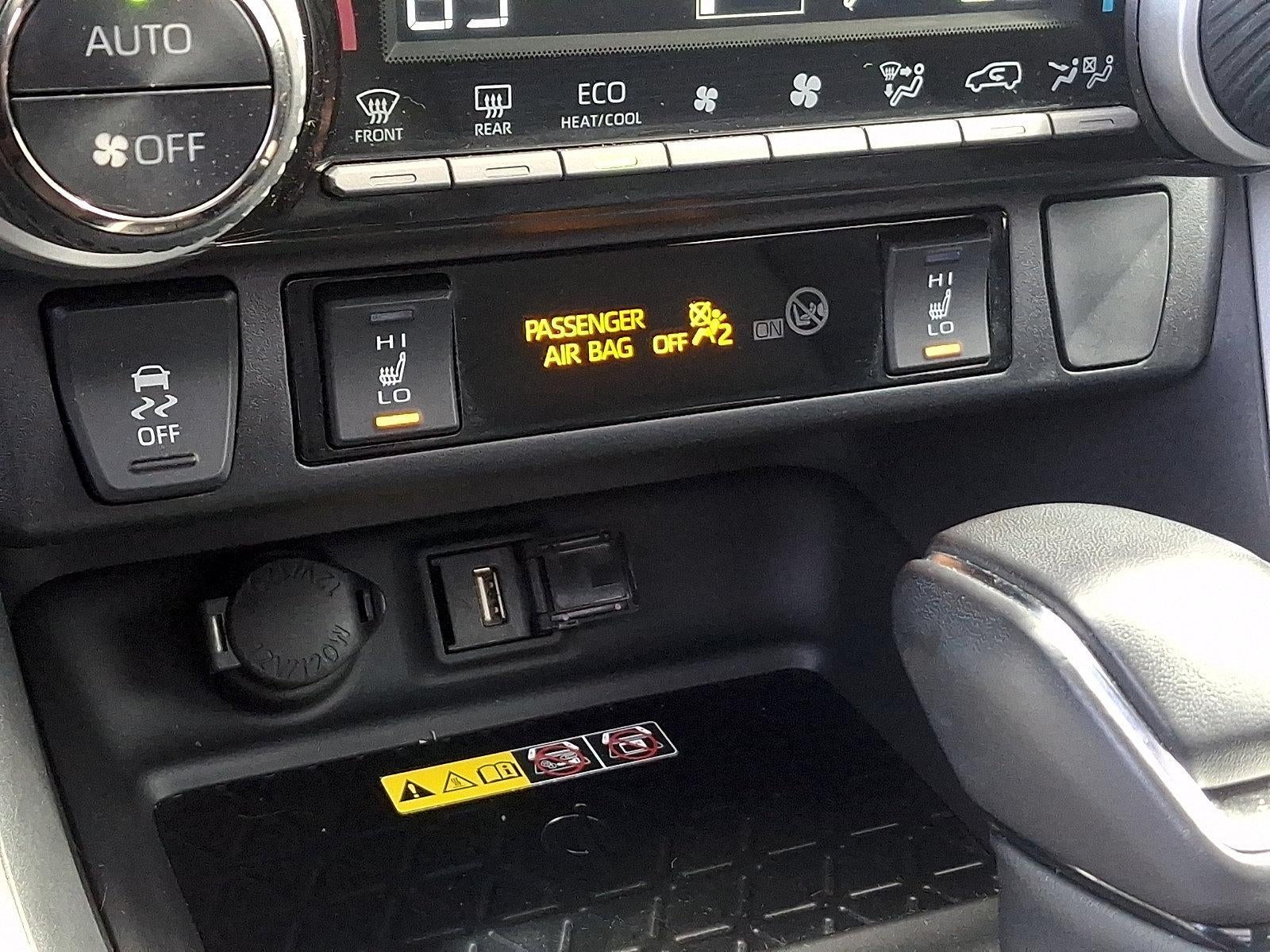 2022 Toyota RAV4 Hybrid XSE AWD (Natl)