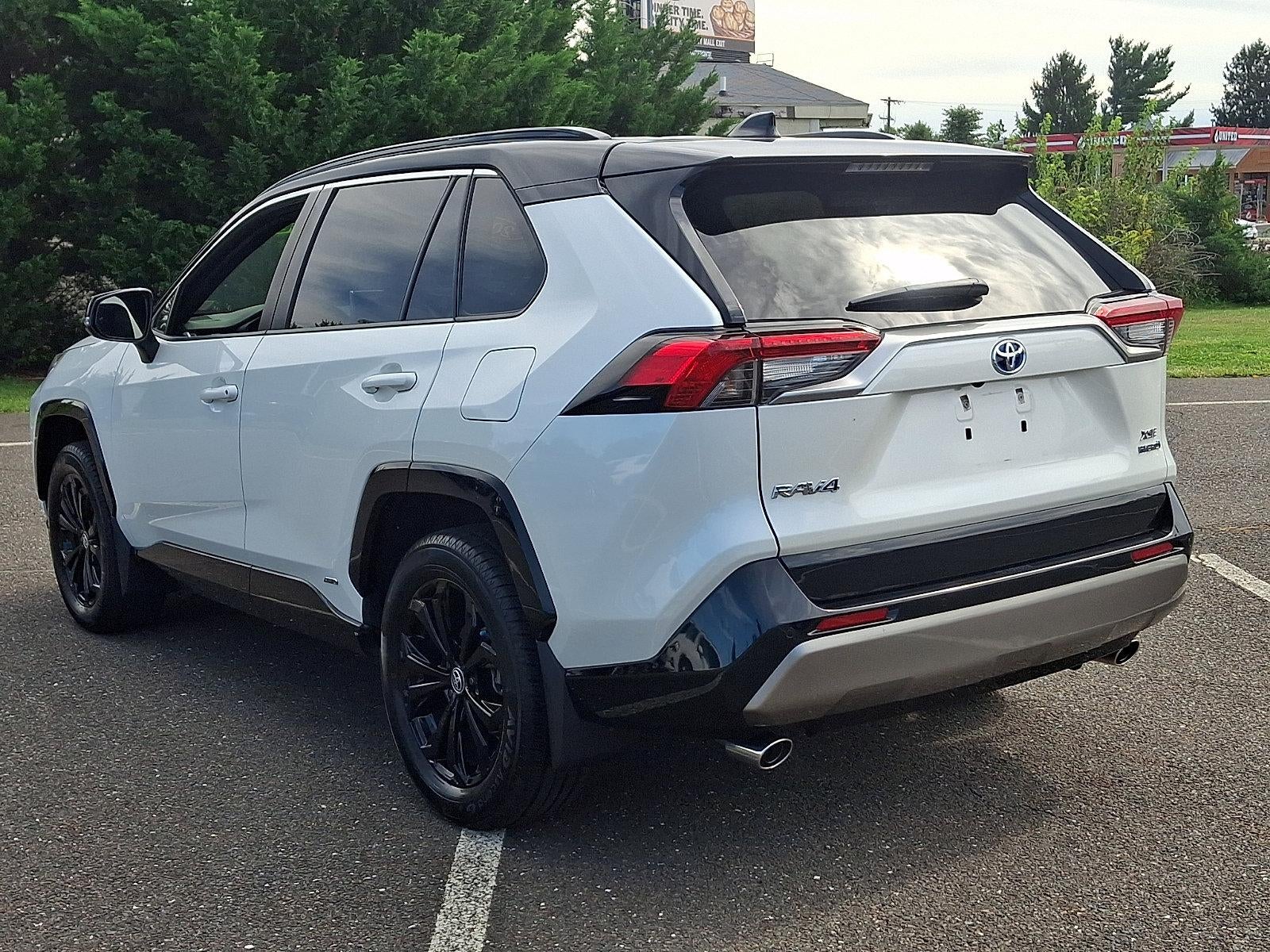 2022 Toyota RAV4 Hybrid XSE AWD (Natl)