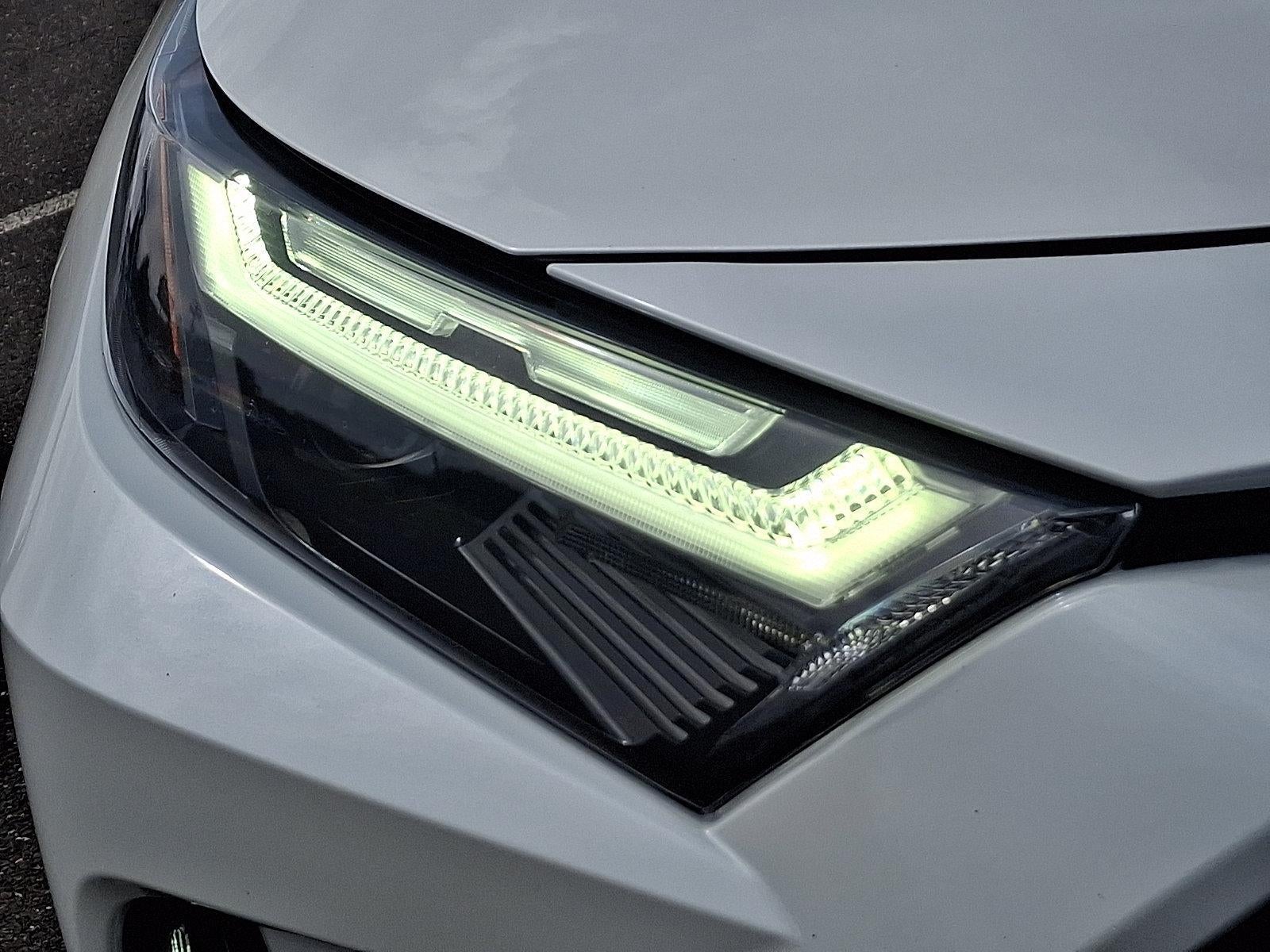 2022 Toyota RAV4 Hybrid XSE AWD (Natl)