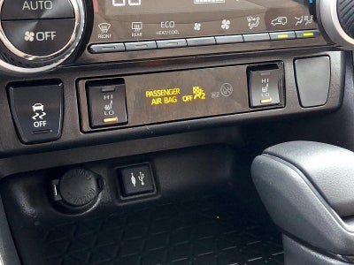 2019 Toyota RAV4 XLE AWD (Natl)