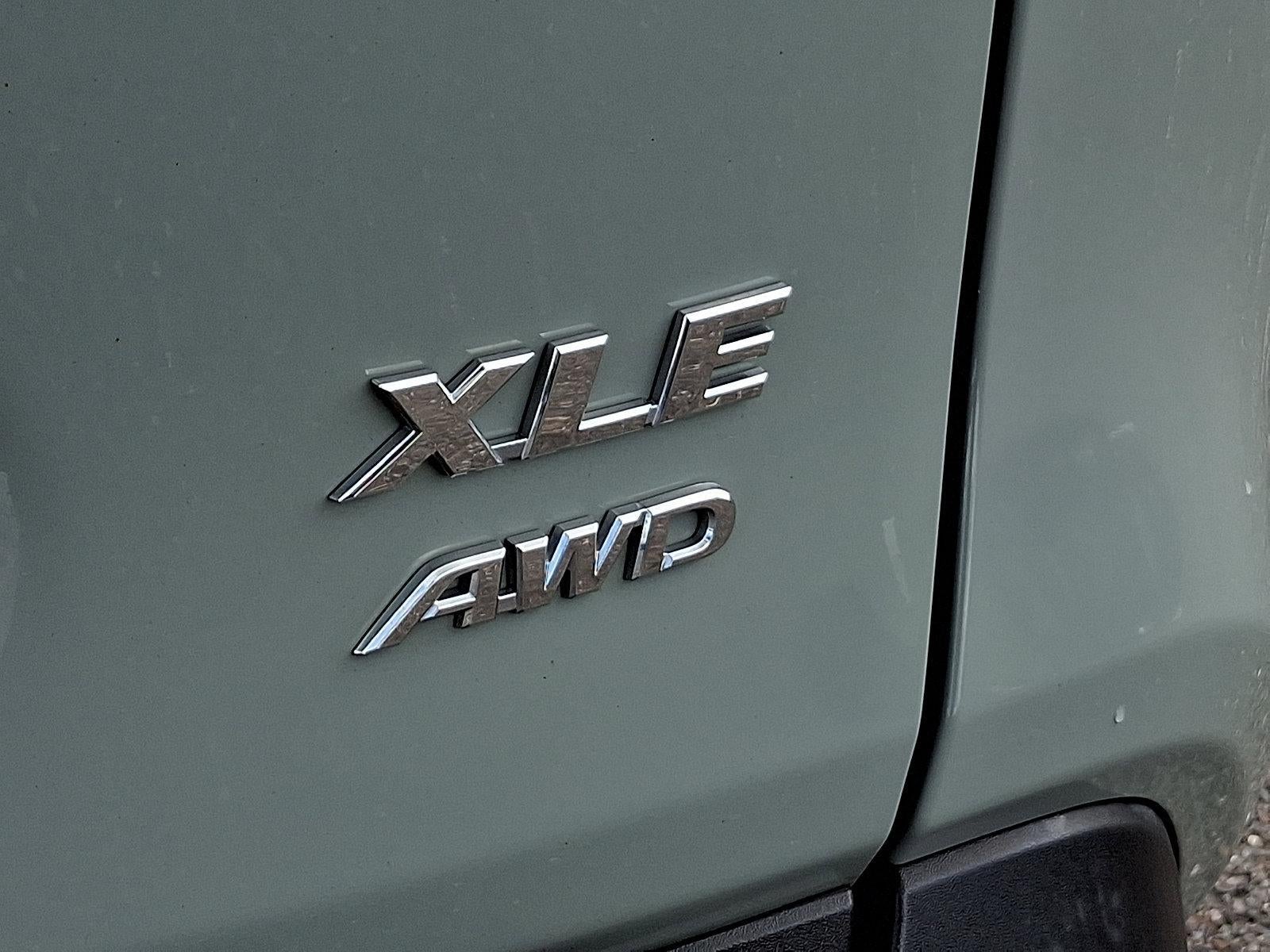 2019 Toyota RAV4 XLE AWD (Natl)