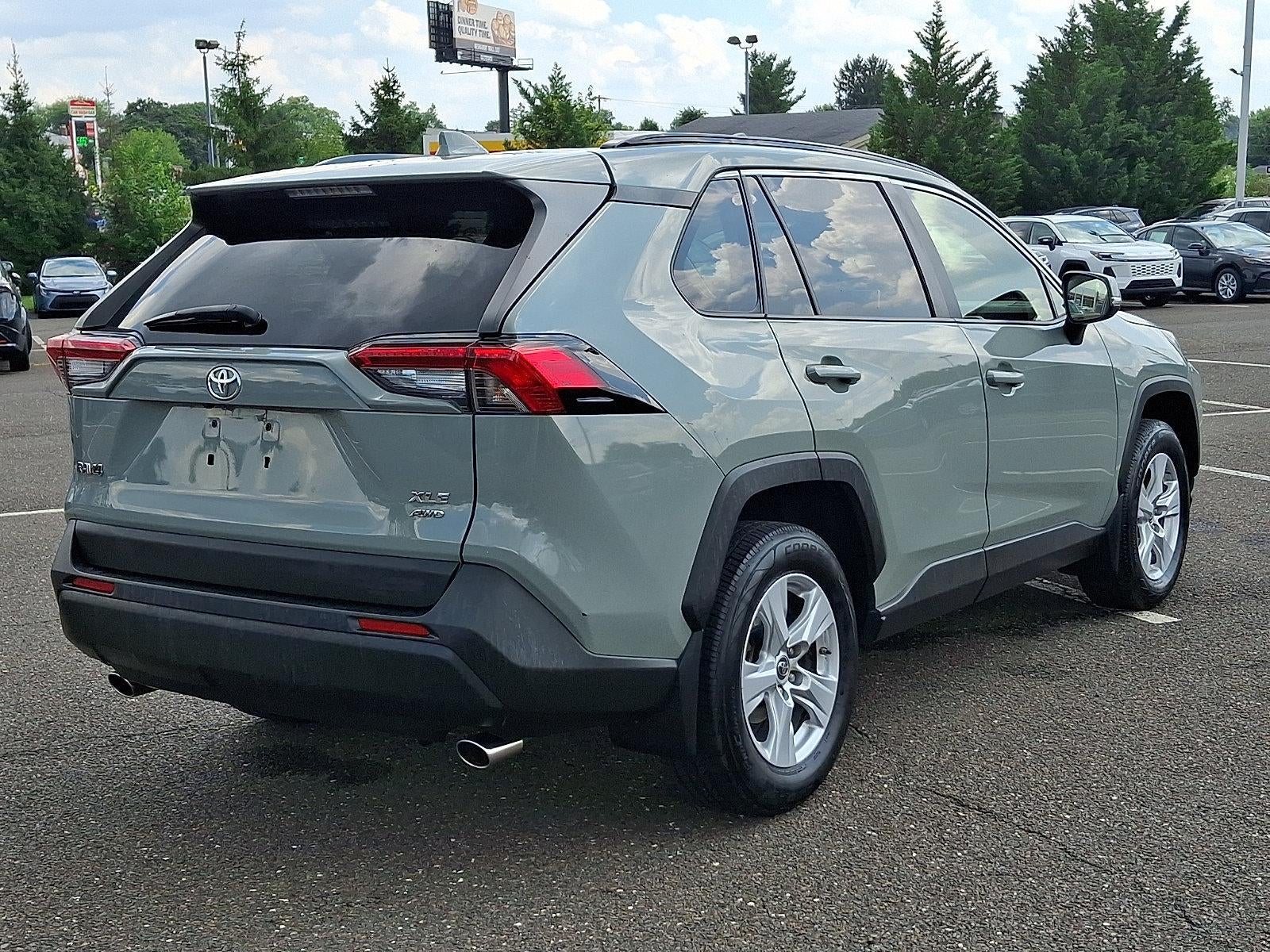 2019 Toyota RAV4 XLE AWD (Natl)