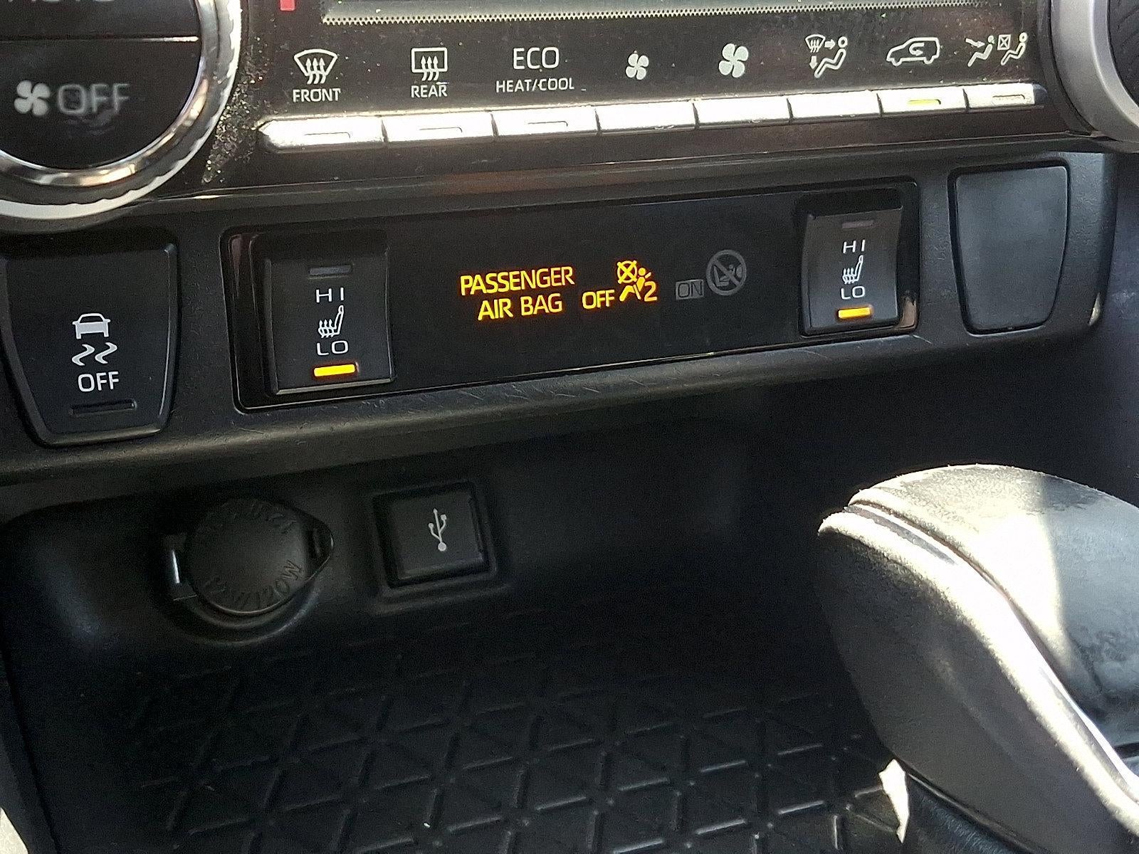 2021 Toyota RAV4 Hybrid XLE AWD (Natl)