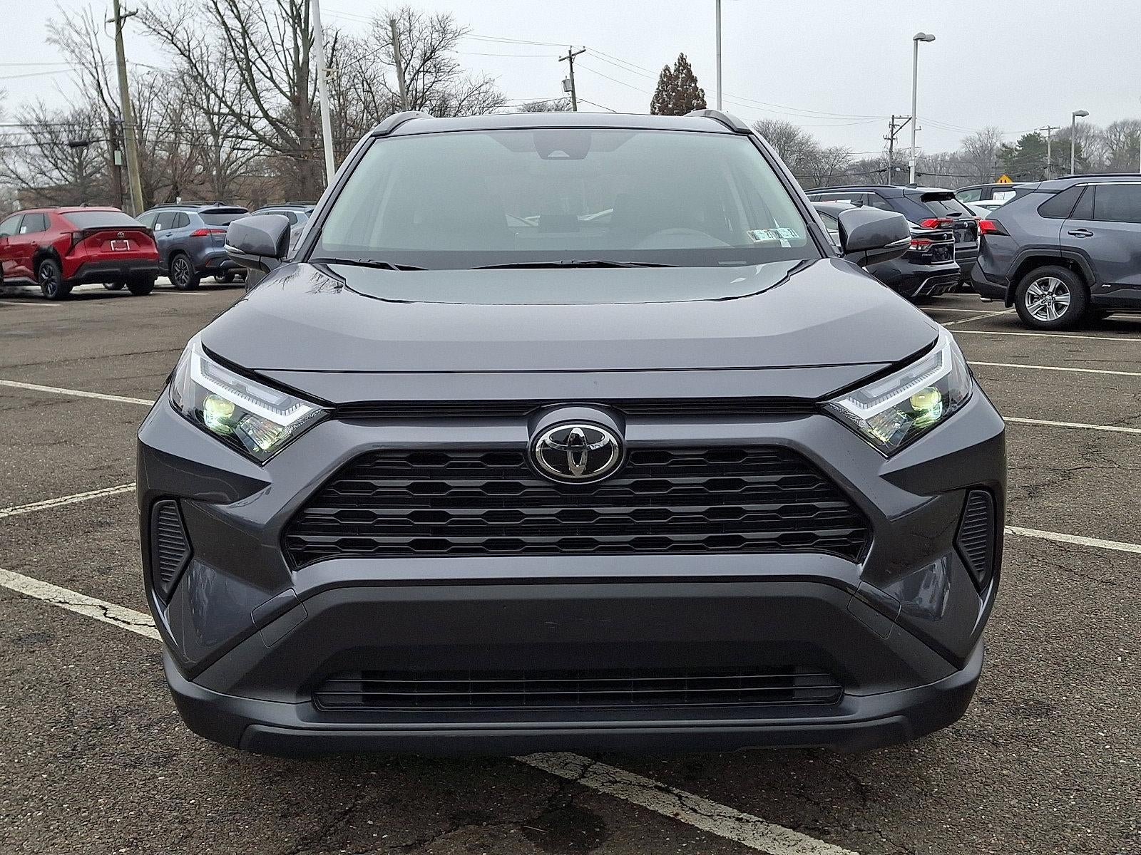 2025 Toyota RAV4 Hybrid XLE AWD (Natl)