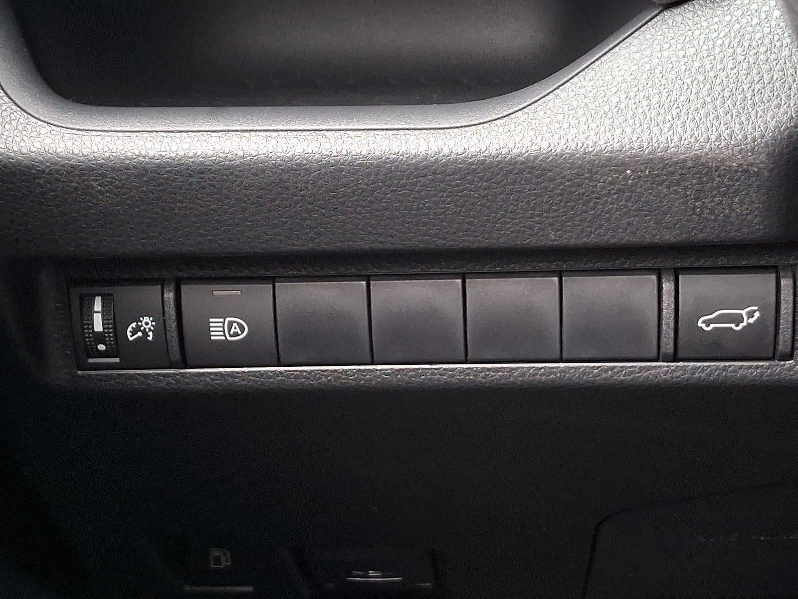 2025 Toyota RAV4 Hybrid XLE AWD (Natl)