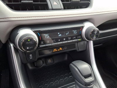 2023 Toyota RAV4 Hybrid XLE AWD (Natl)