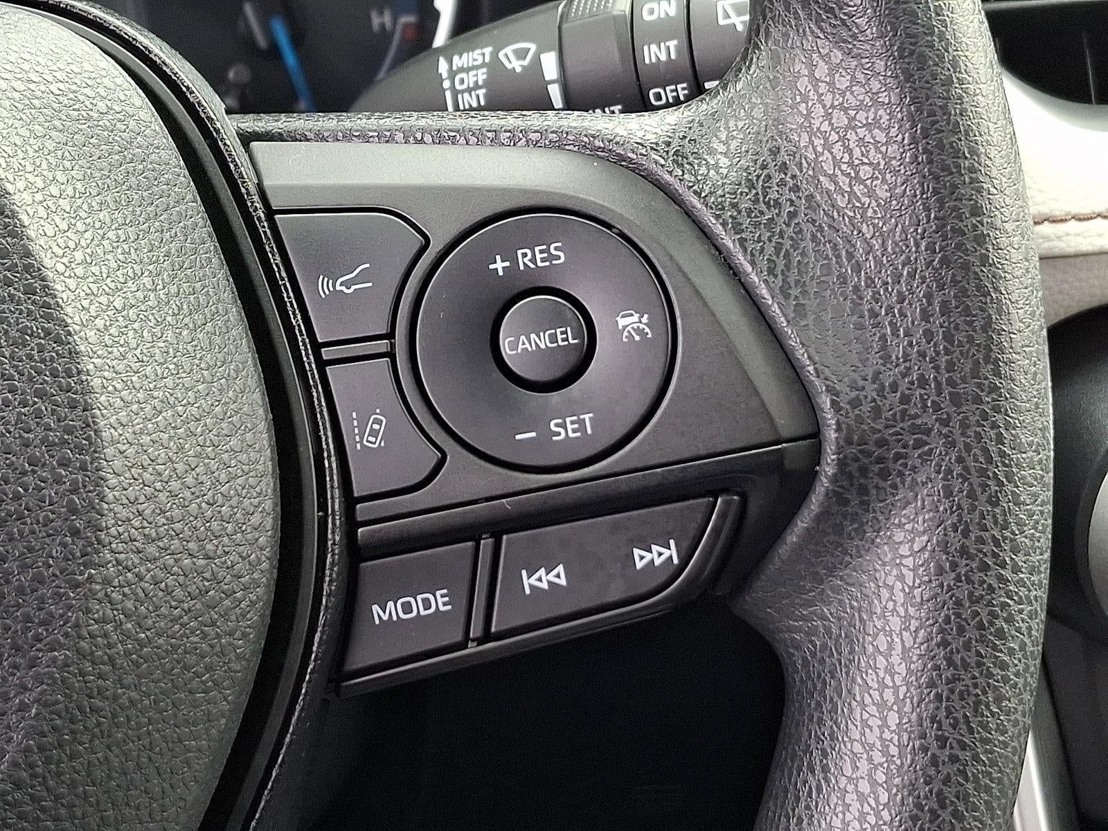 2023 Toyota RAV4 Hybrid XLE AWD (Natl)