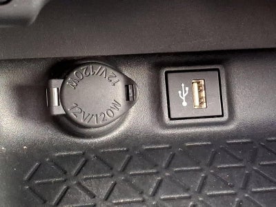 2024 Toyota RAV4 Hybrid XLE AWD (Natl)