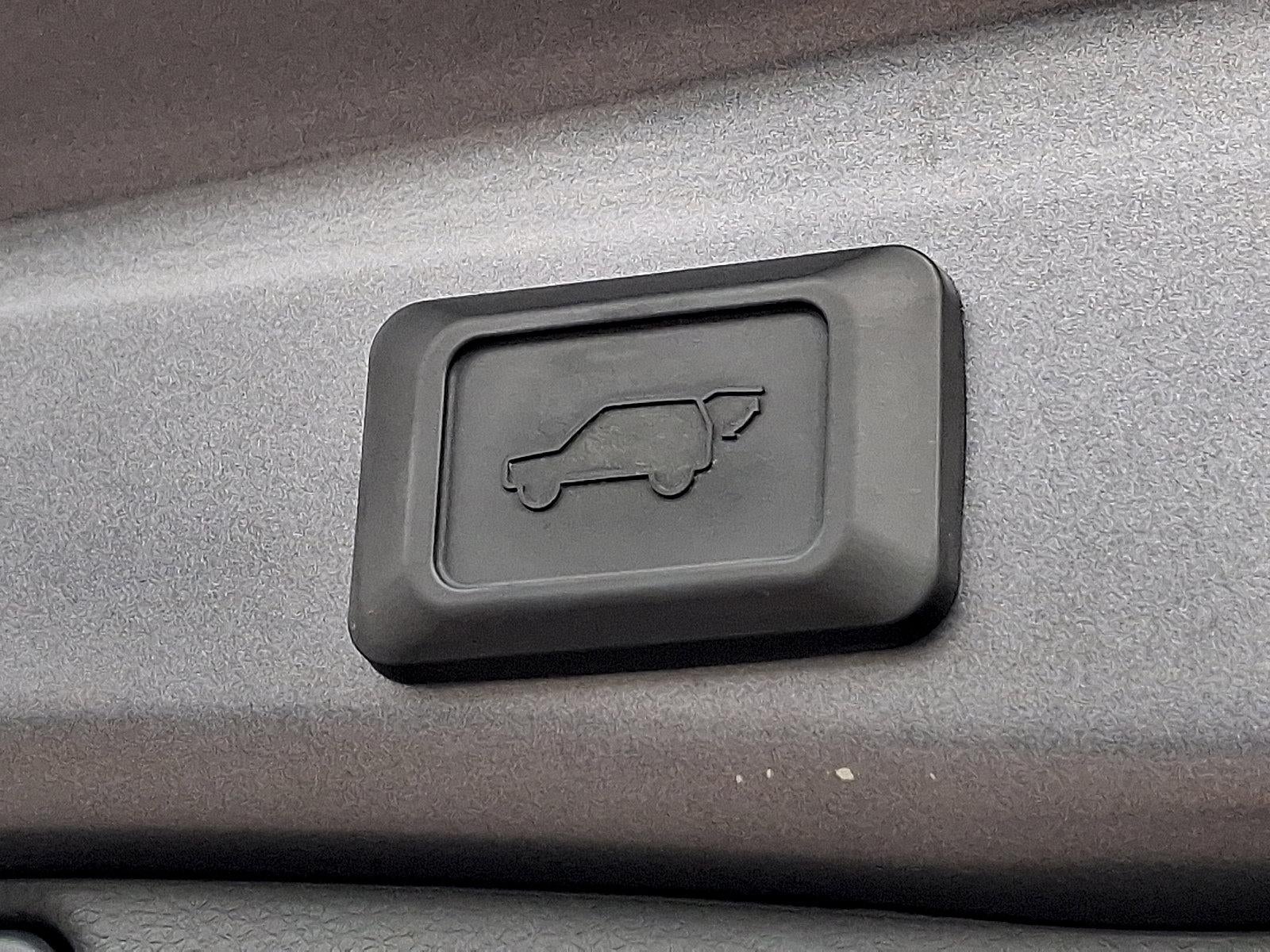 2024 Toyota RAV4 Hybrid XLE AWD (Natl)