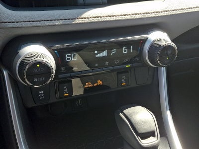 2025 Toyota RAV4 Hybrid XLE AWD (Natl)