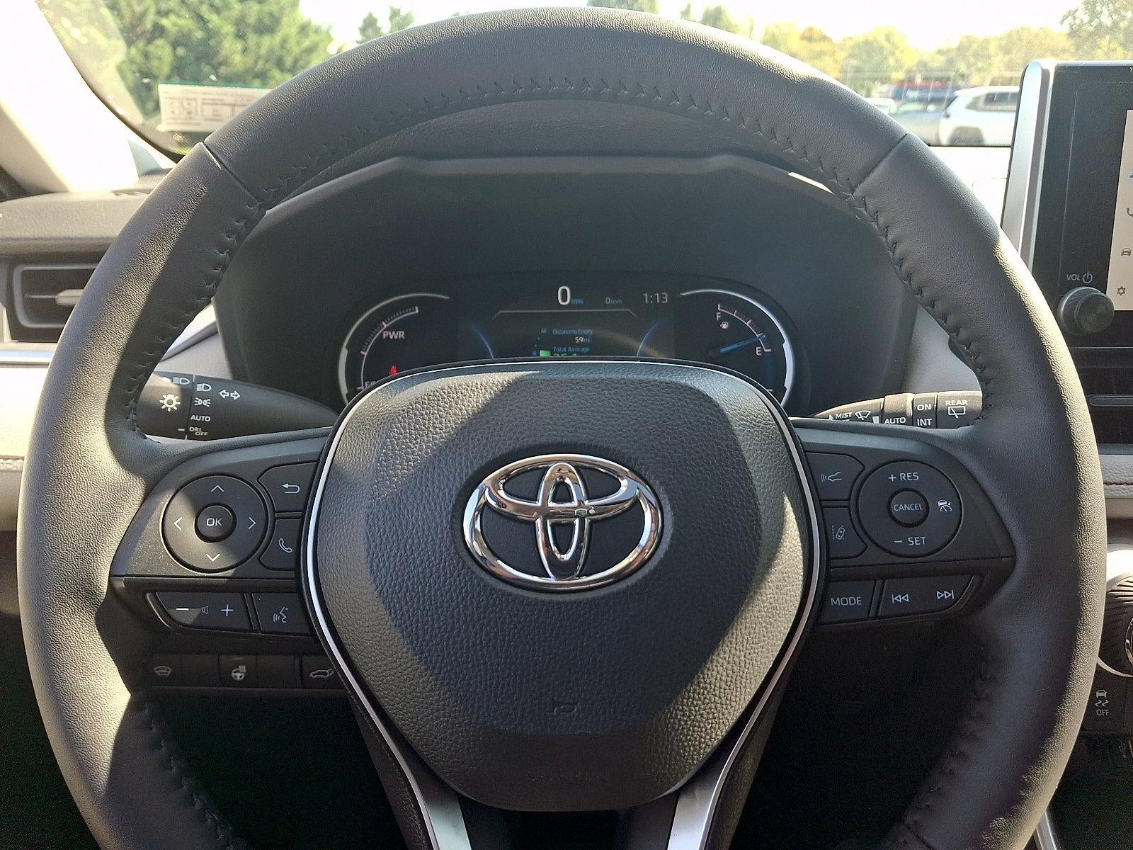 2025 Toyota RAV4 Hybrid XLE AWD (Natl)