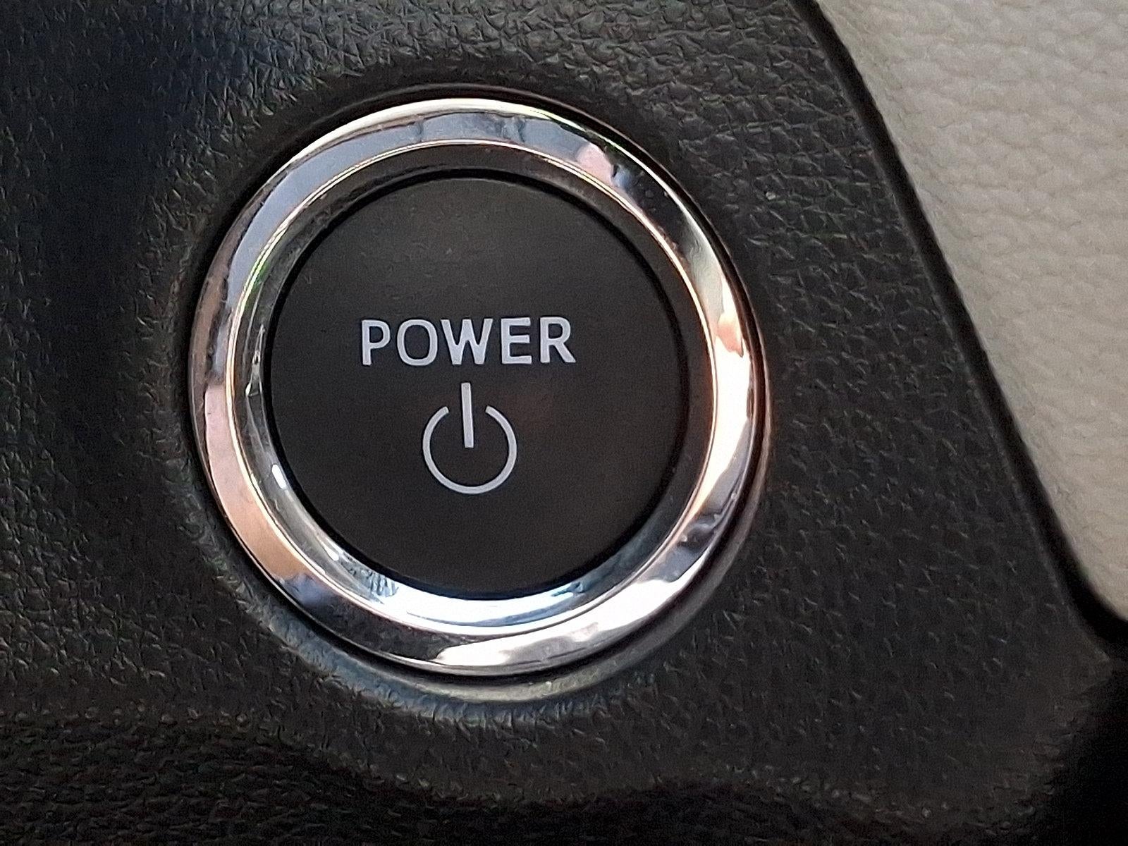 2025 Toyota RAV4 Hybrid XLE AWD (Natl)