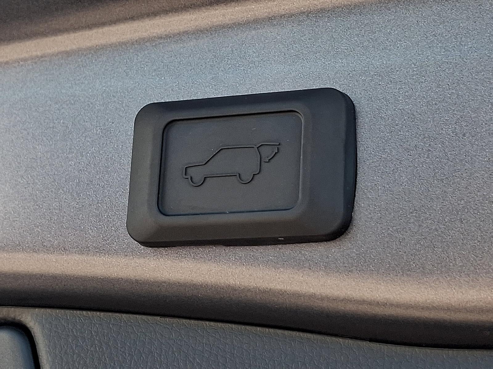 2025 Toyota RAV4 Hybrid XLE AWD (Natl)