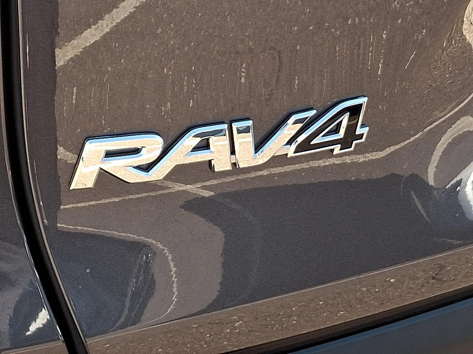 2025 Toyota RAV4 Hybrid XLE AWD (Natl)
